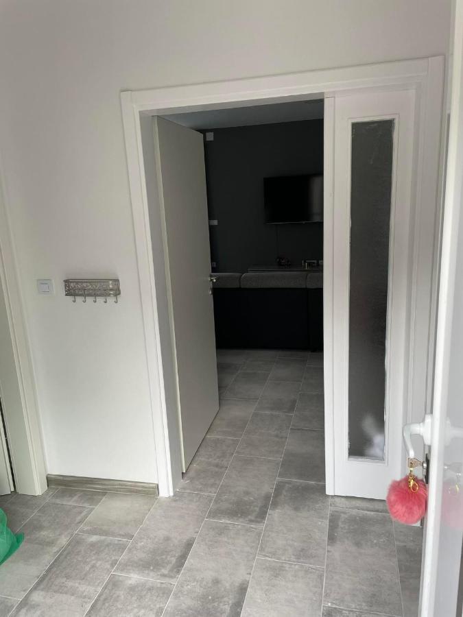 Lukoran Apartman Ivanica מראה חיצוני תמונה